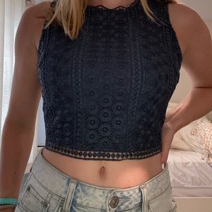 Abercrombie & Fitch High Neck Crop Top